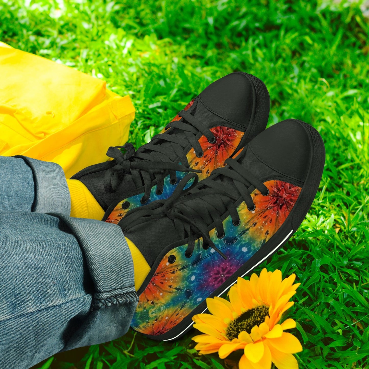 Mandala explosion High-Top Canvas Shoes - White/Black